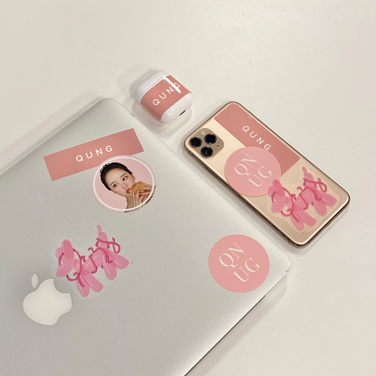 クン QUNG 2020 pink sticker set 