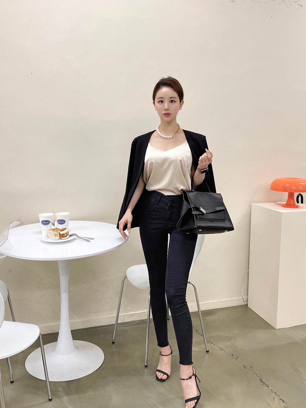  Love skinny 