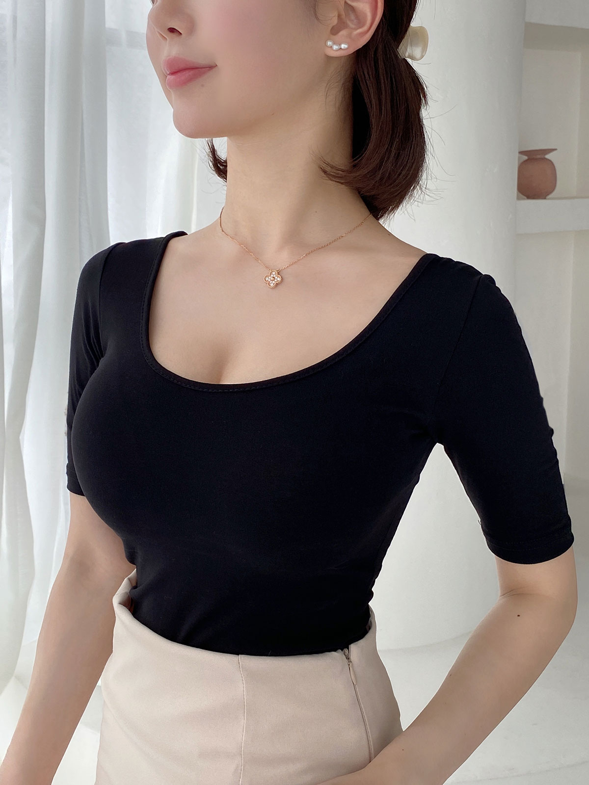  smiley neck T 顼:֥åۥ磻ȡ饤ȥȥ٥꡼ѥ顢֥롼
