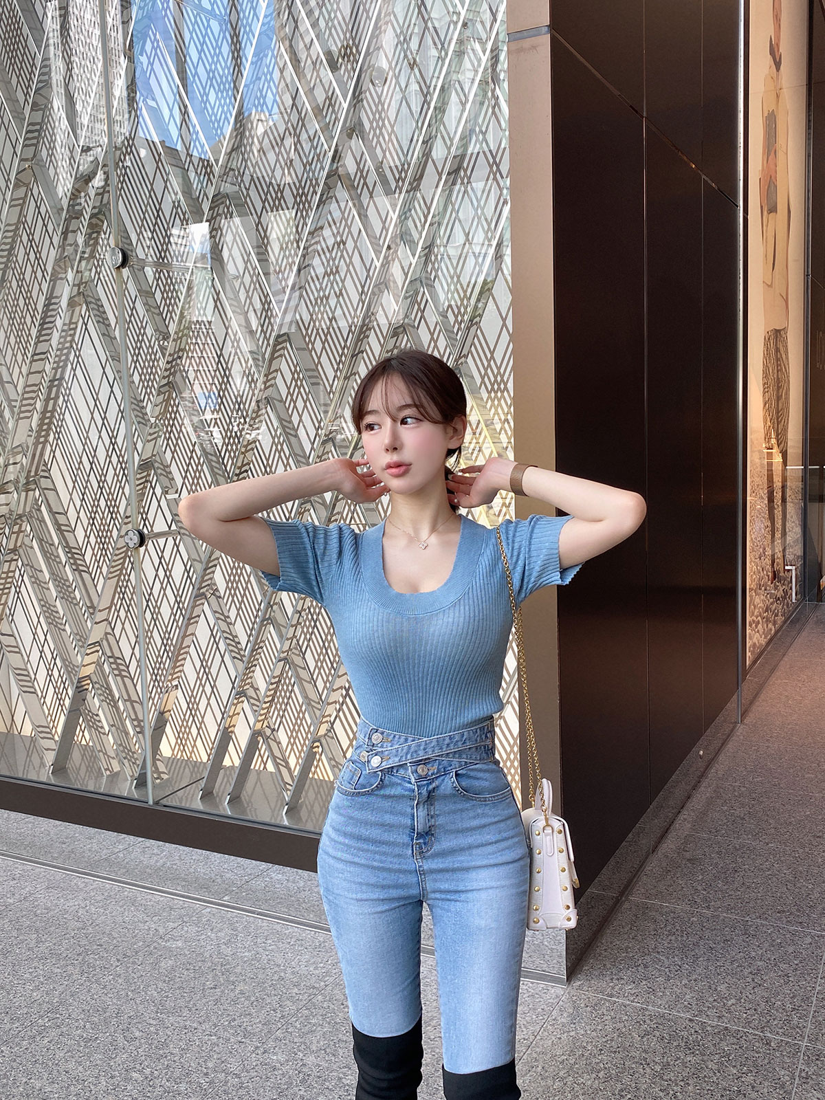 クン U neck knit top カラー: