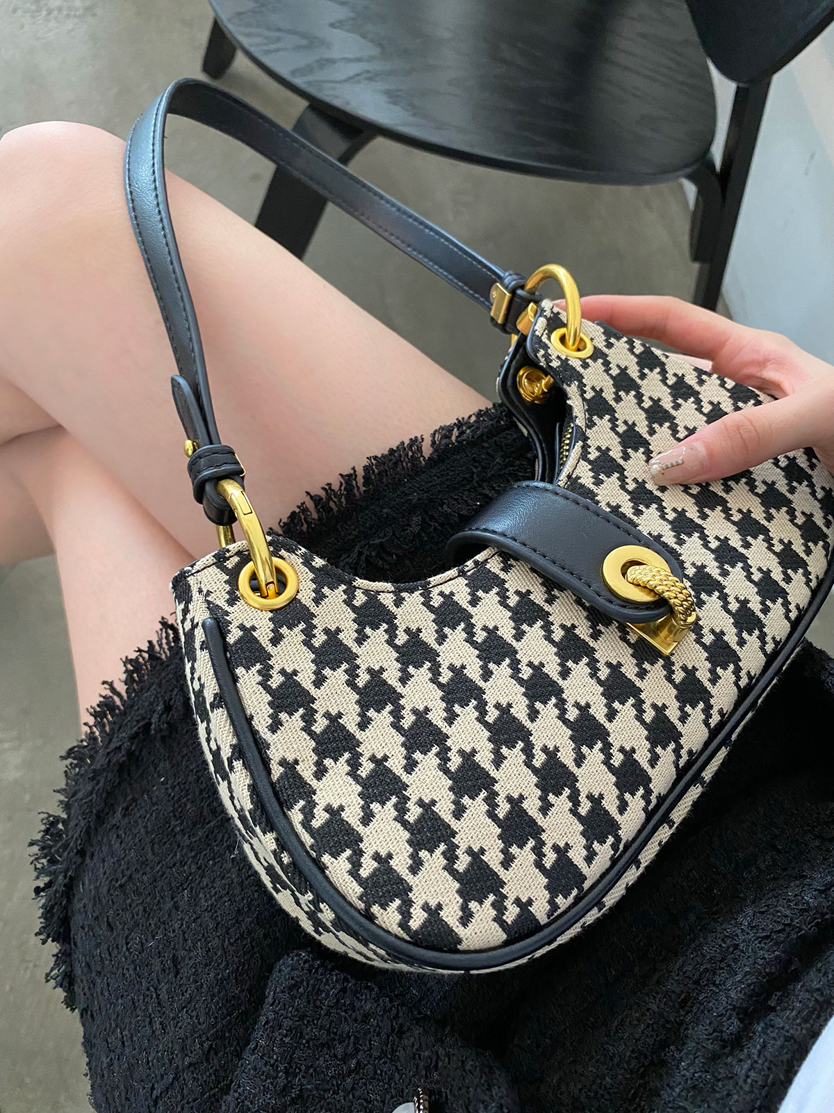  Half moon bag 顼: