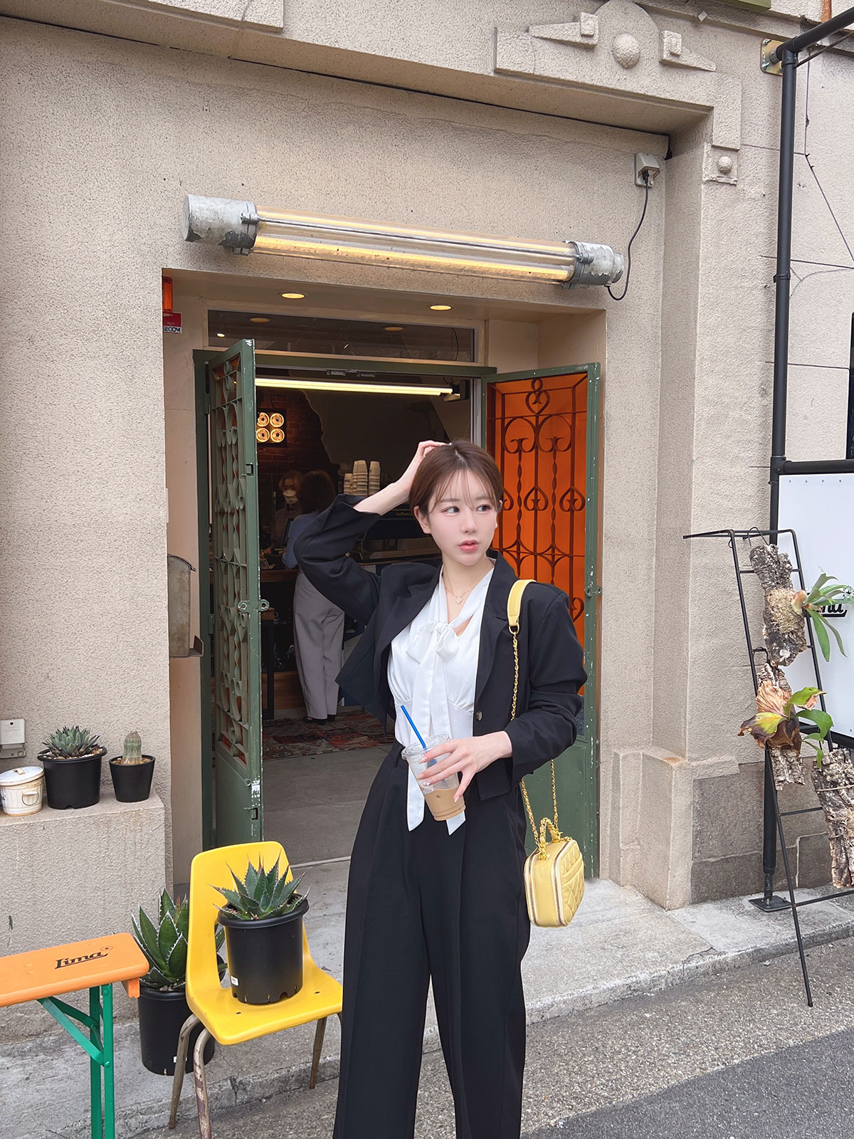 クン ロングレッグ2ピースset カラー:ブラック、ココアベージュ