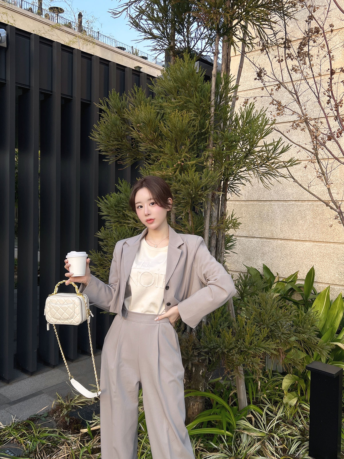 クン ロングレッグ2ピースset カラー:ブラック、ココアベージュ