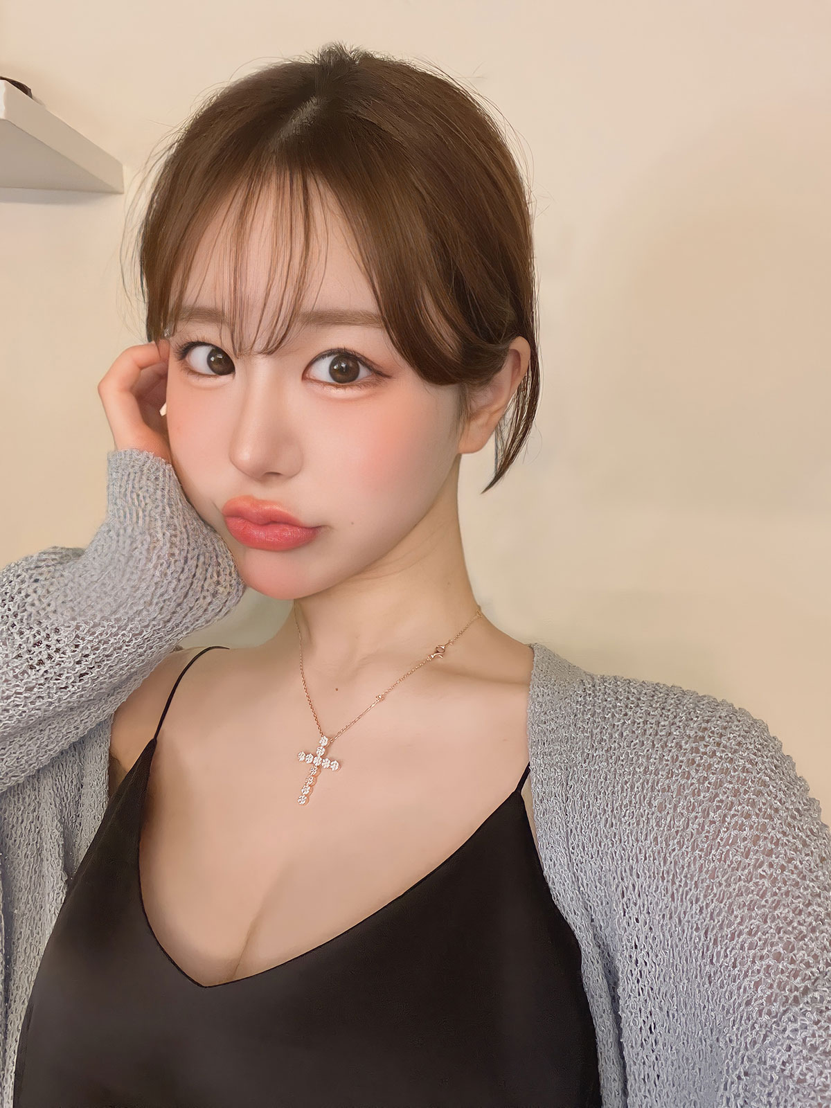 クン フラワービジューアクセシリーズ