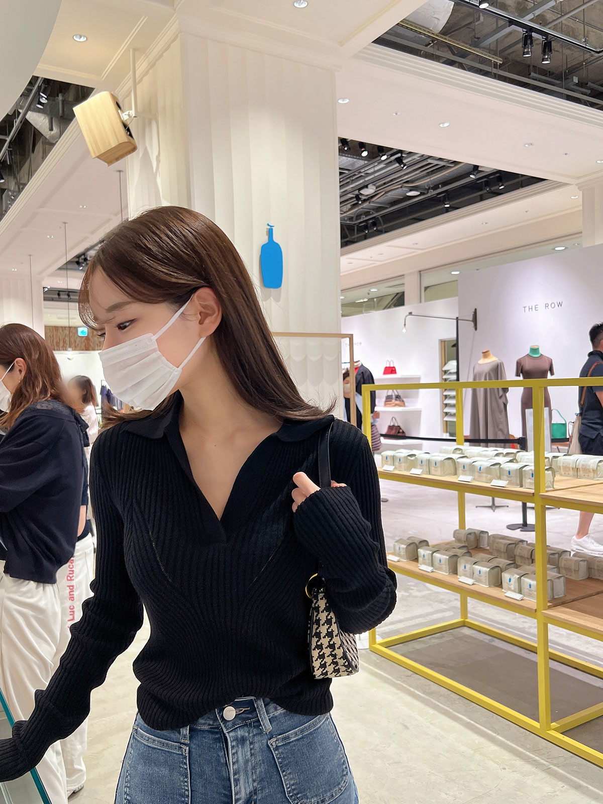 クン カラーアローニット カラー:ブラック、アイボリー