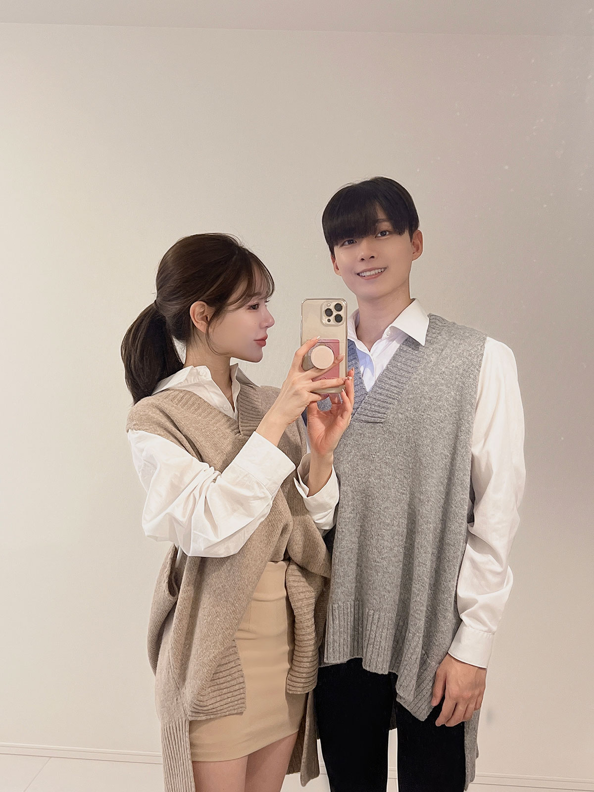 クン ユニセックスオーバーニットベスト カラー:
