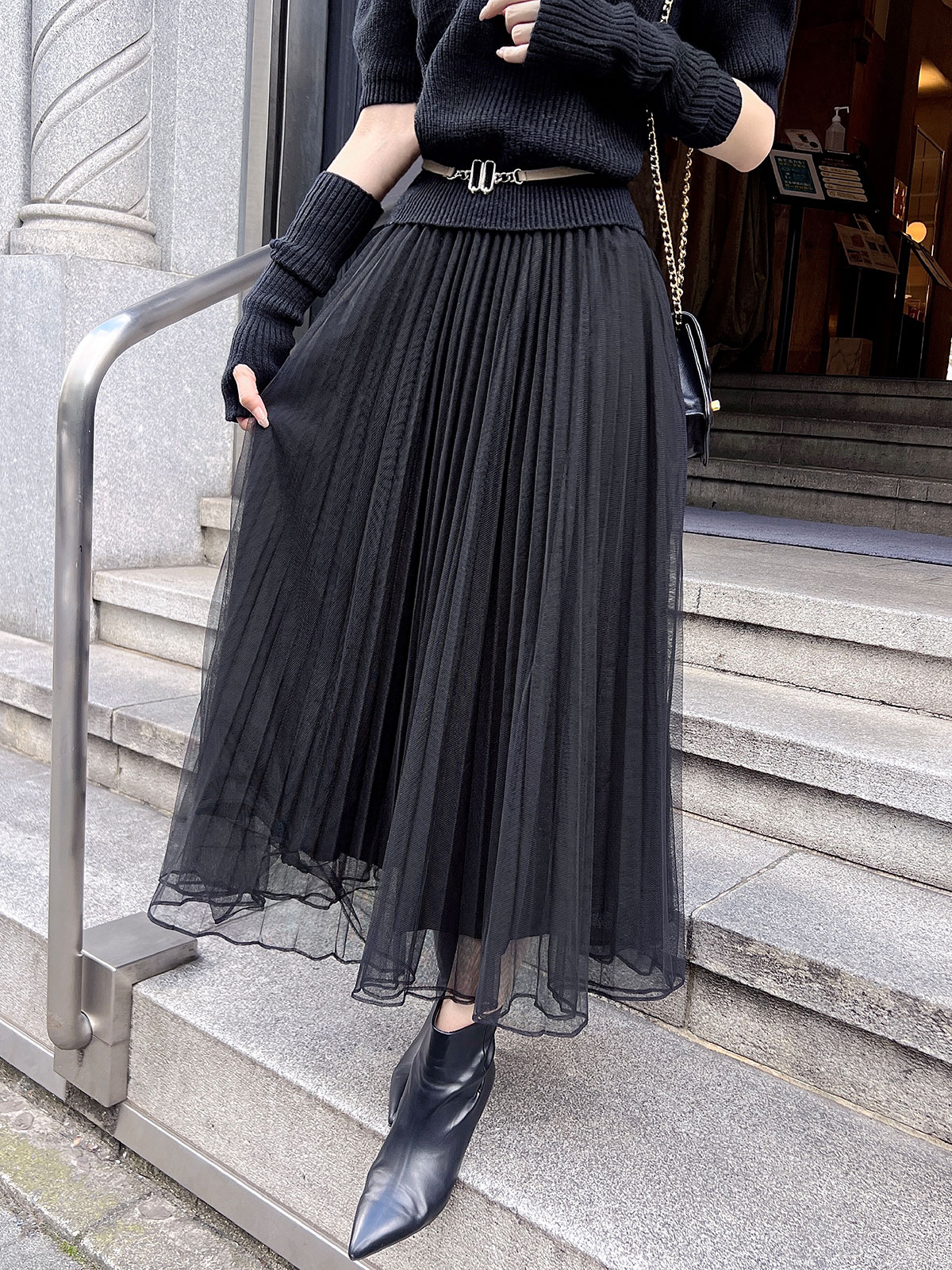 クン ゼフィールチュールスカート カラー:ブラック、ダスティーピンク