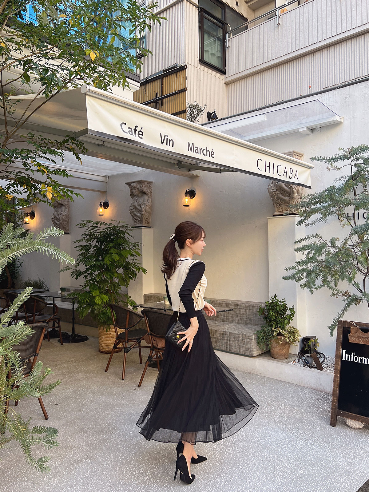 クン モノカラーブロッキングニット カラー:ブラック/アイボリー、アイボリー/ホワイト