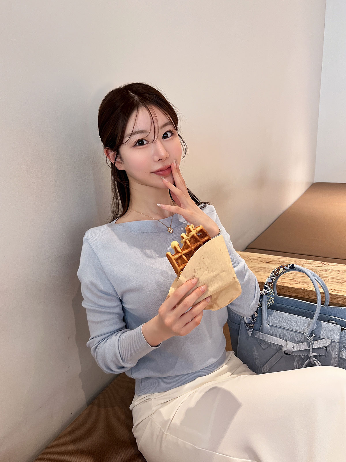クン 3wayハビングプティレザーbag カラー:ブラック、トープ、アイボリー、レンガ、パステルブルー