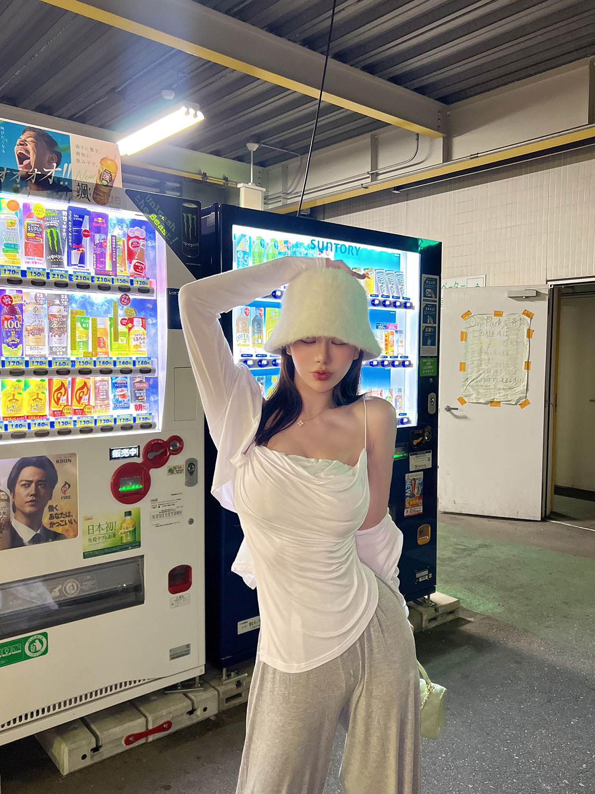 クン ドレープキャミカーデアンサンブルset カラー:ホワイト