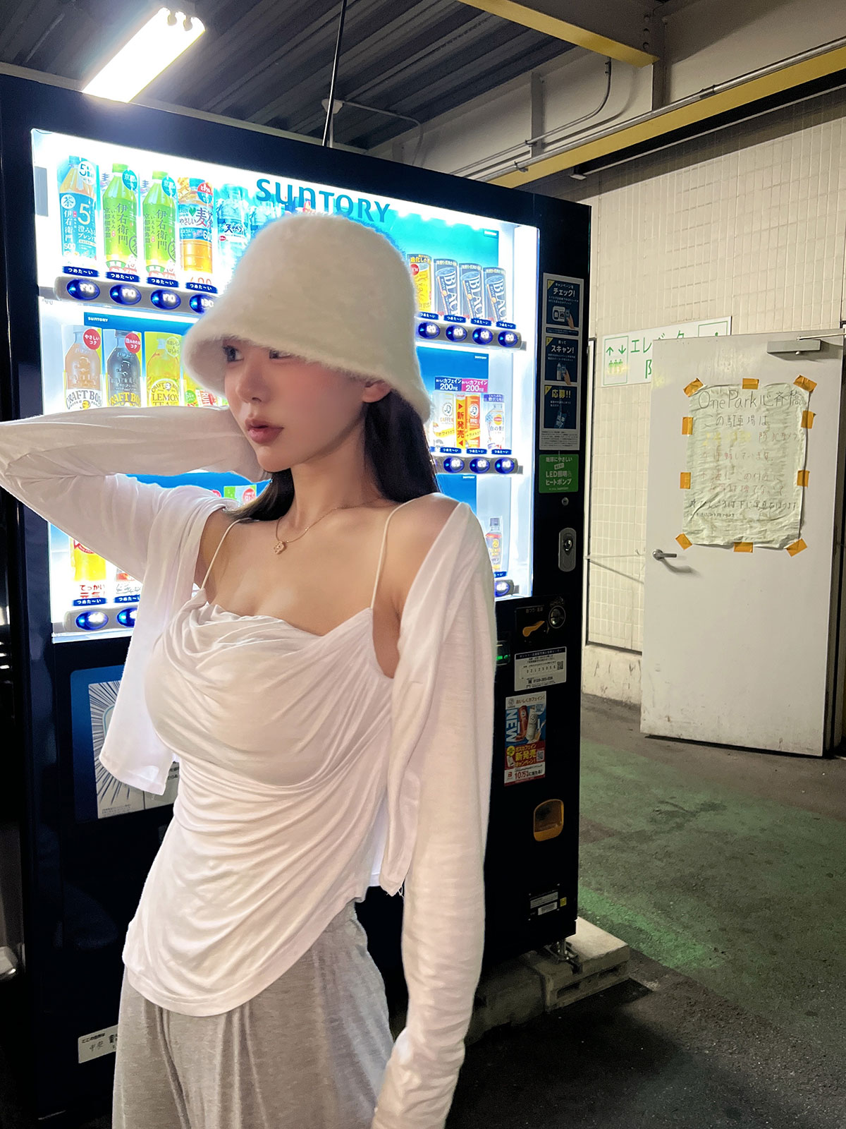 クン ドレープキャミカーデアンサンブルset カラー:ホワイト
