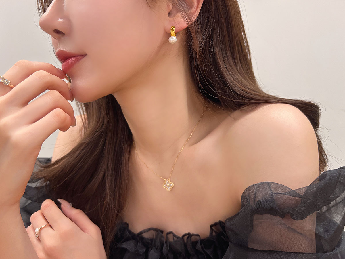 クン キルティングリングパールピアス カラー: