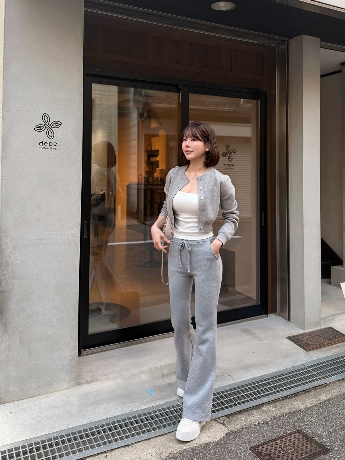 ���� QG���饷�å������åץɥ����� ���顼:�֥�å������꡼�ॢ���ܥ꡼���饤�ȥ��졼�������ƥ��ԥ󥯡��ӥ����åȥ١�����