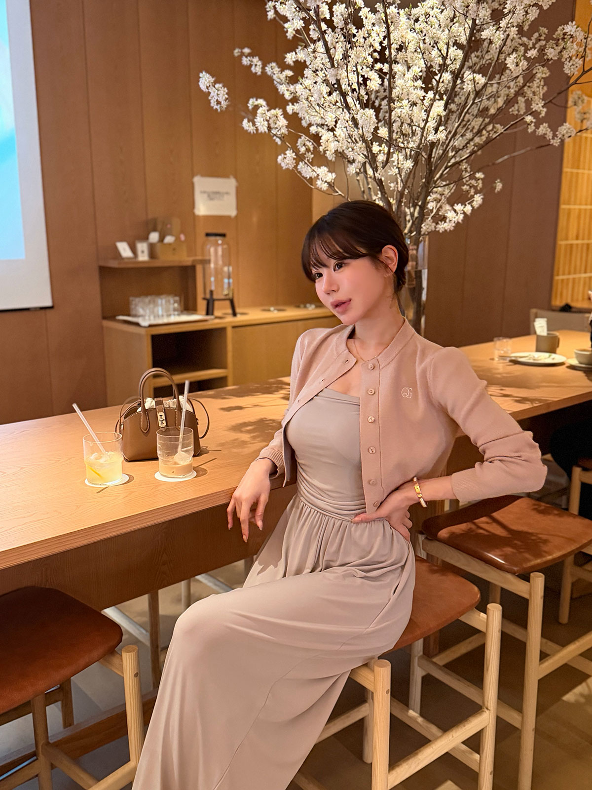 ���� QG���饷�å������åץɥ����� ���顼:�֥�å������꡼�ॢ���ܥ꡼���饤�ȥ��졼�������ƥ��ԥ󥯡��ӥ����åȥ١�����