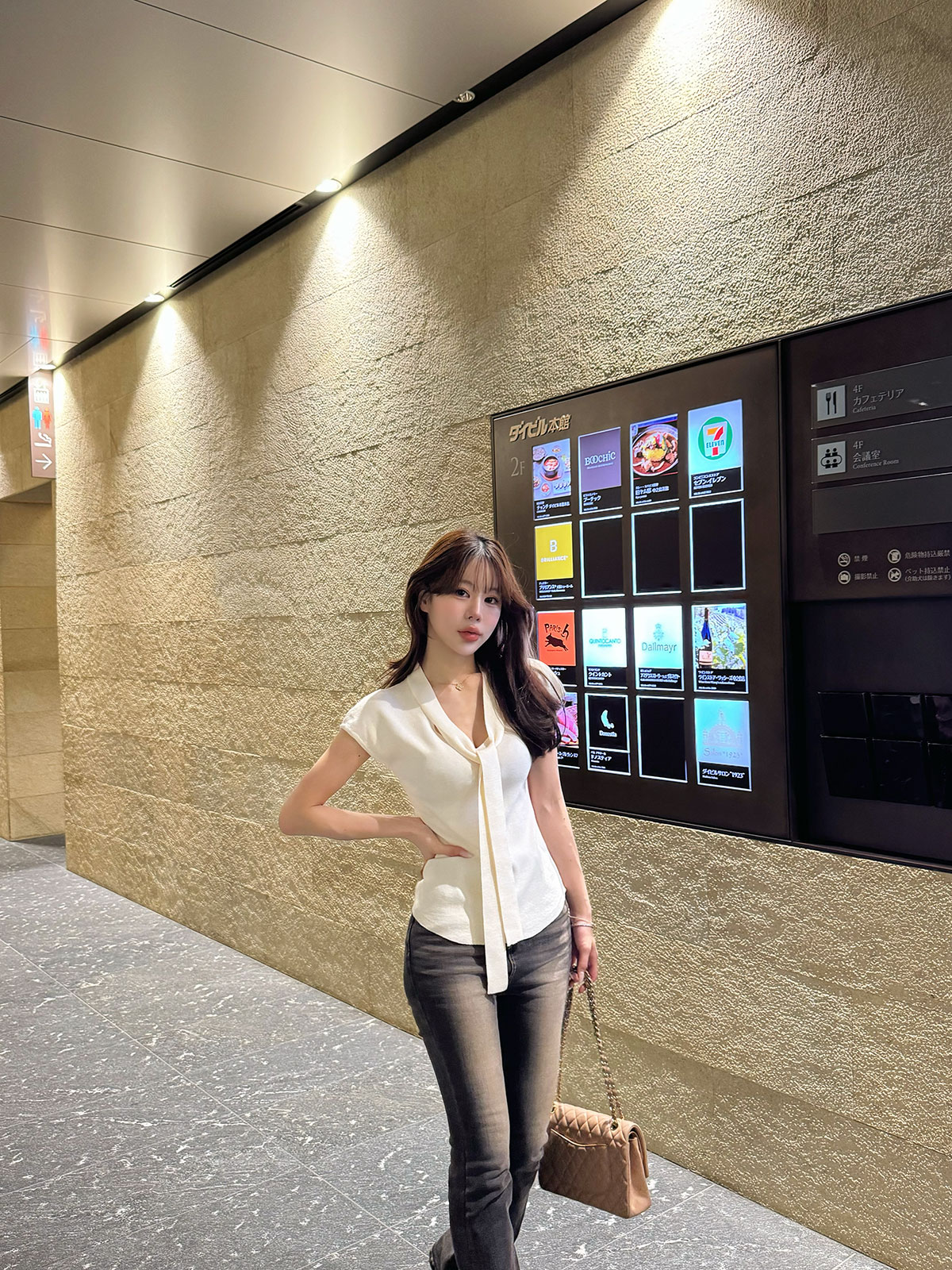 クン GOODLADYボウタイtop カラー:ブラック、アイボリー、ライトグレー、スカイブルー