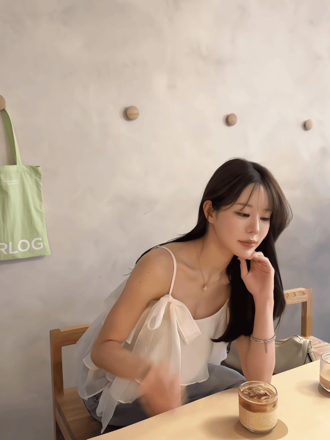 クン sugarシフォンレイヤーキャミtop カラー:ブラック、アイボリー、ラベンダー