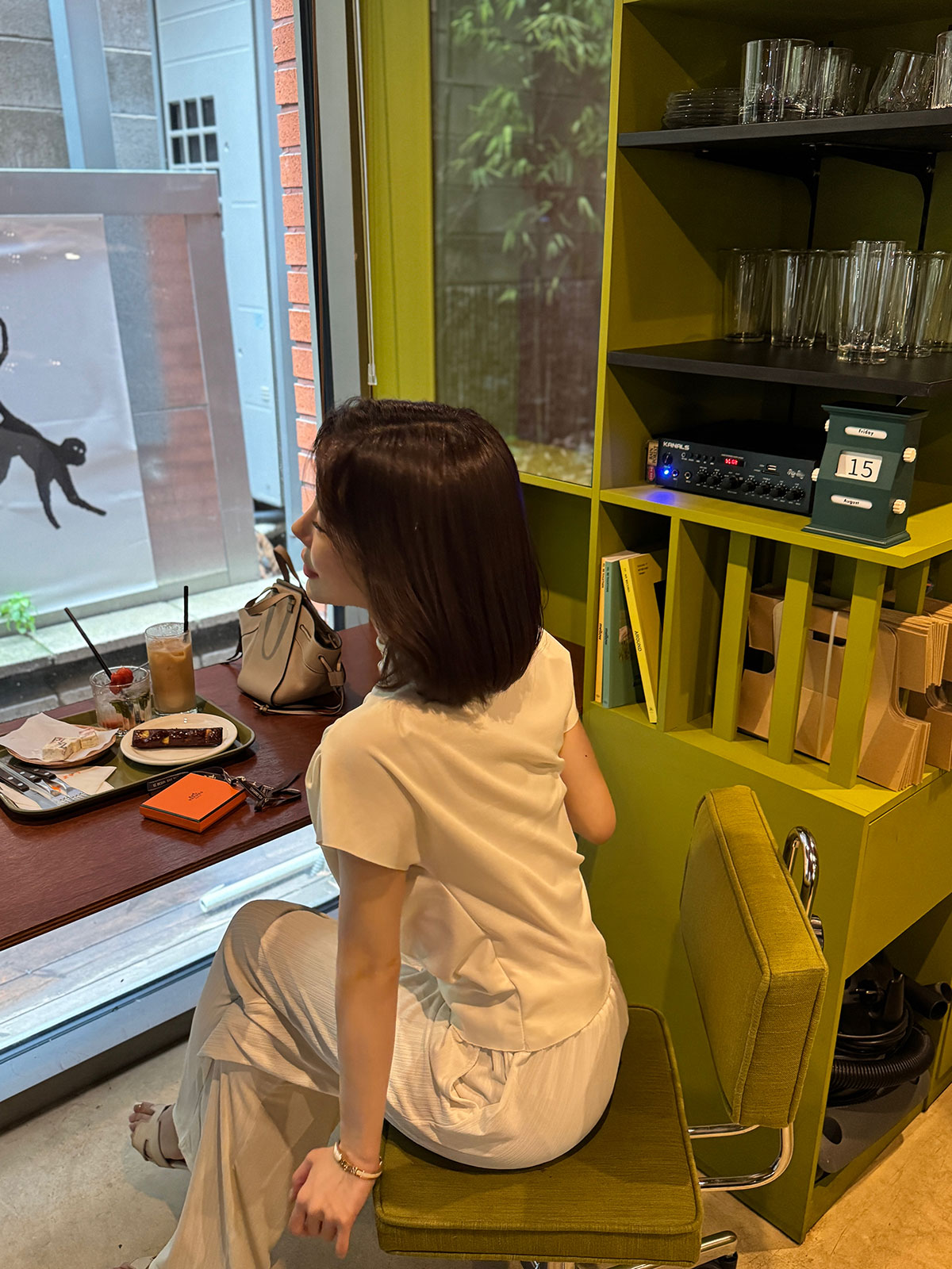 クン ランダムリブリラックスパンツ カラー:ブラック、ライトアイボリー、ベージュ