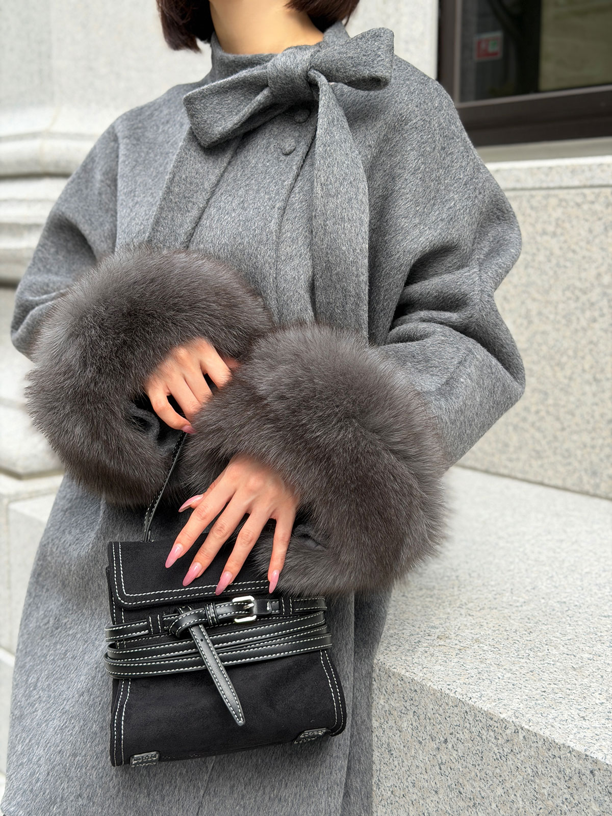 クン Moelボウタイファースリーブcoat カラー:ブラック、グレー、オートアイボリー