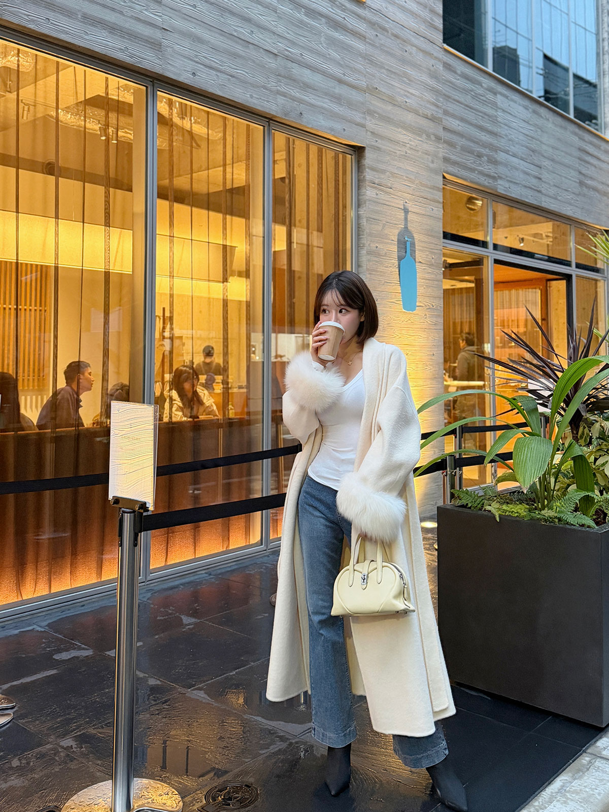 クン スキニーポインテッドトゥショートブーツ カラー:レザーブラック、マットベージュ、マットブラック