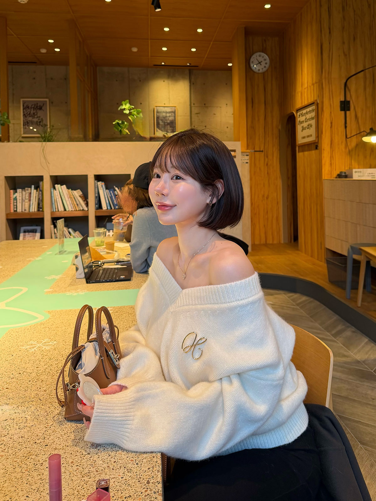 ���� �ܥå���v�ͥå������С��˥å� ���顼:�����ܥ꡼���١����塢��٥�����ԥ�