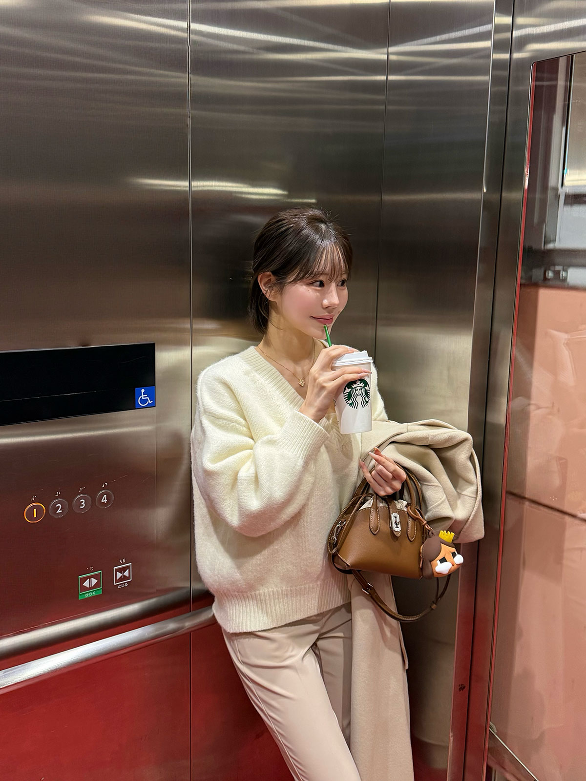 ���� �ܥå���v�ͥå������С��˥å� ���顼:�����ܥ꡼���١����塢��٥�����ԥ�