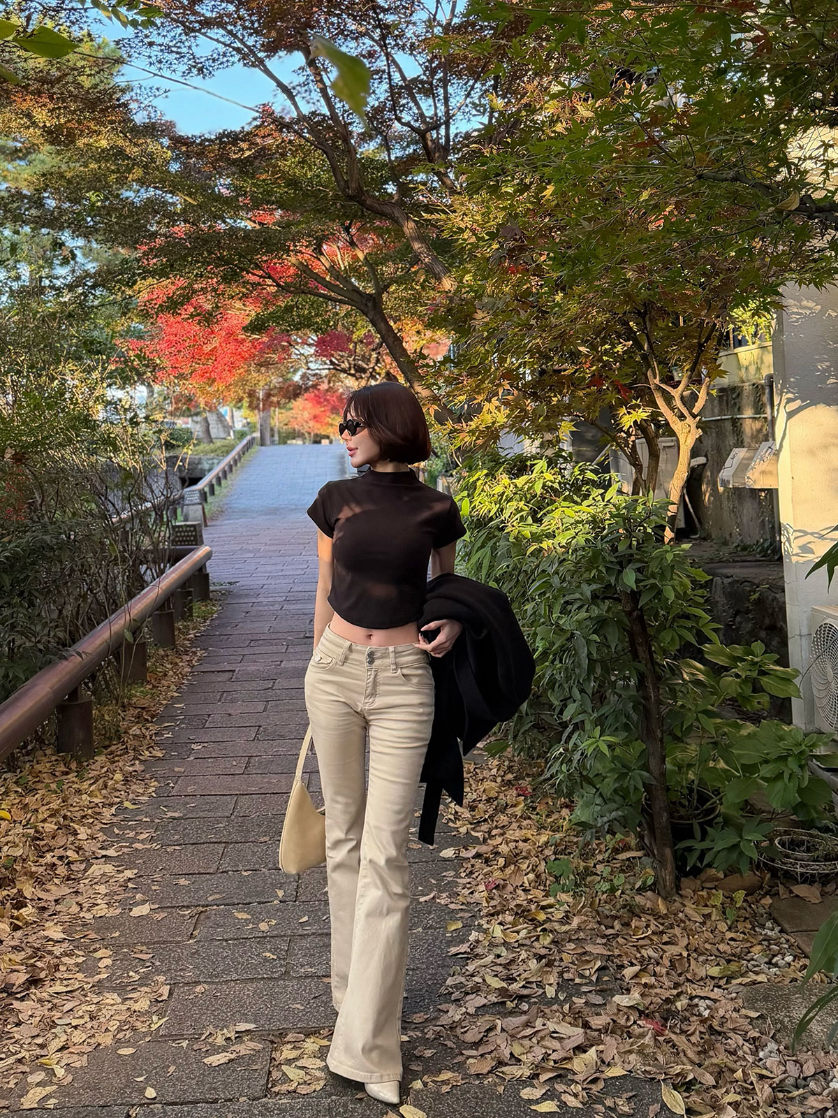 ���� �����饤���̡��ɥȡ���ǥ˥� ���顼:�ۥ磻�ȡ��١�����