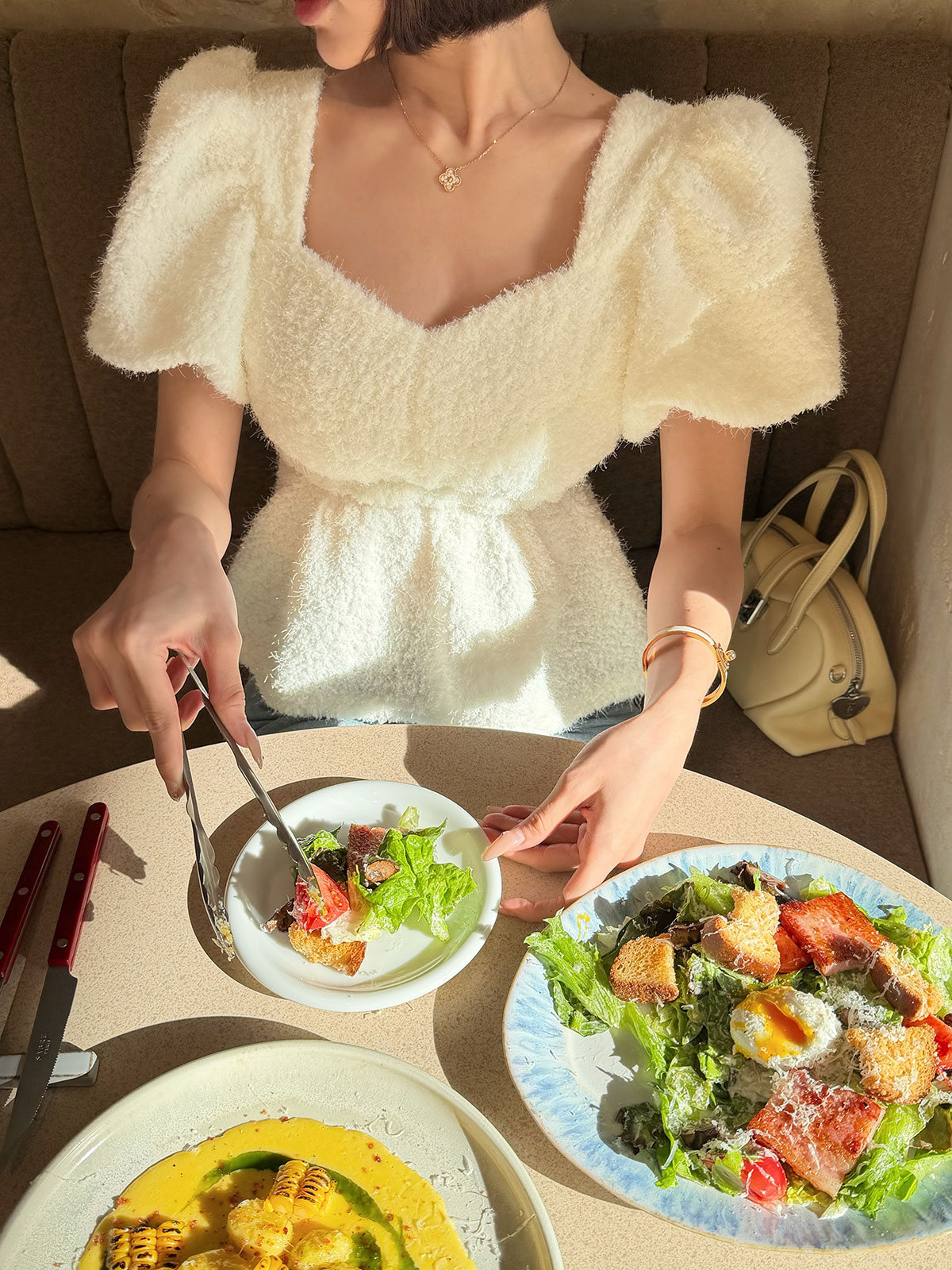 ���� poodle�Х롼��top ���顼:�֥�å��ס��ɥ롢�ۥ磻�ȥס��ɥ�