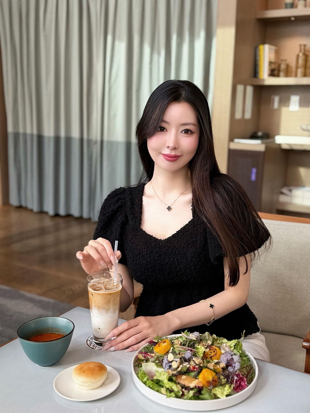 ���� poodle�Х롼��top ���顼:�֥�å��ס��ɥ롢�ۥ磻�ȥס��ɥ�