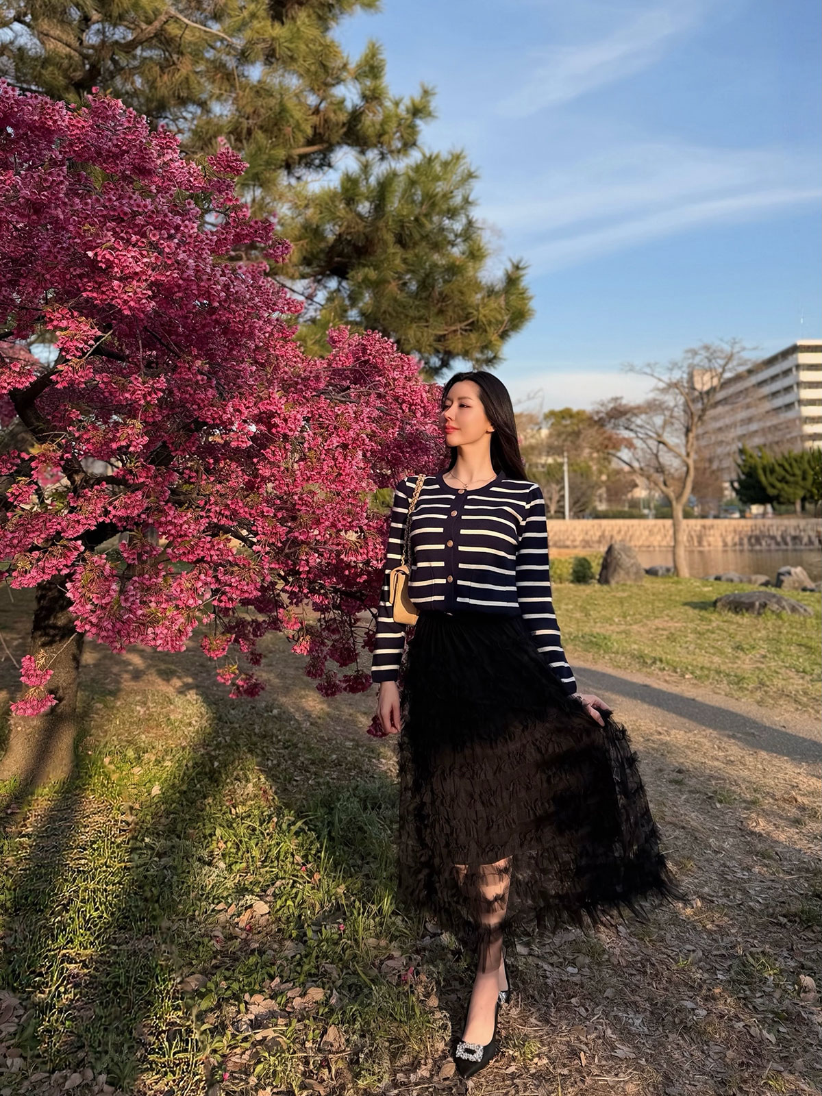 ���� bloom���塼��sk ���顼:�֥�å��������ܥ꡼