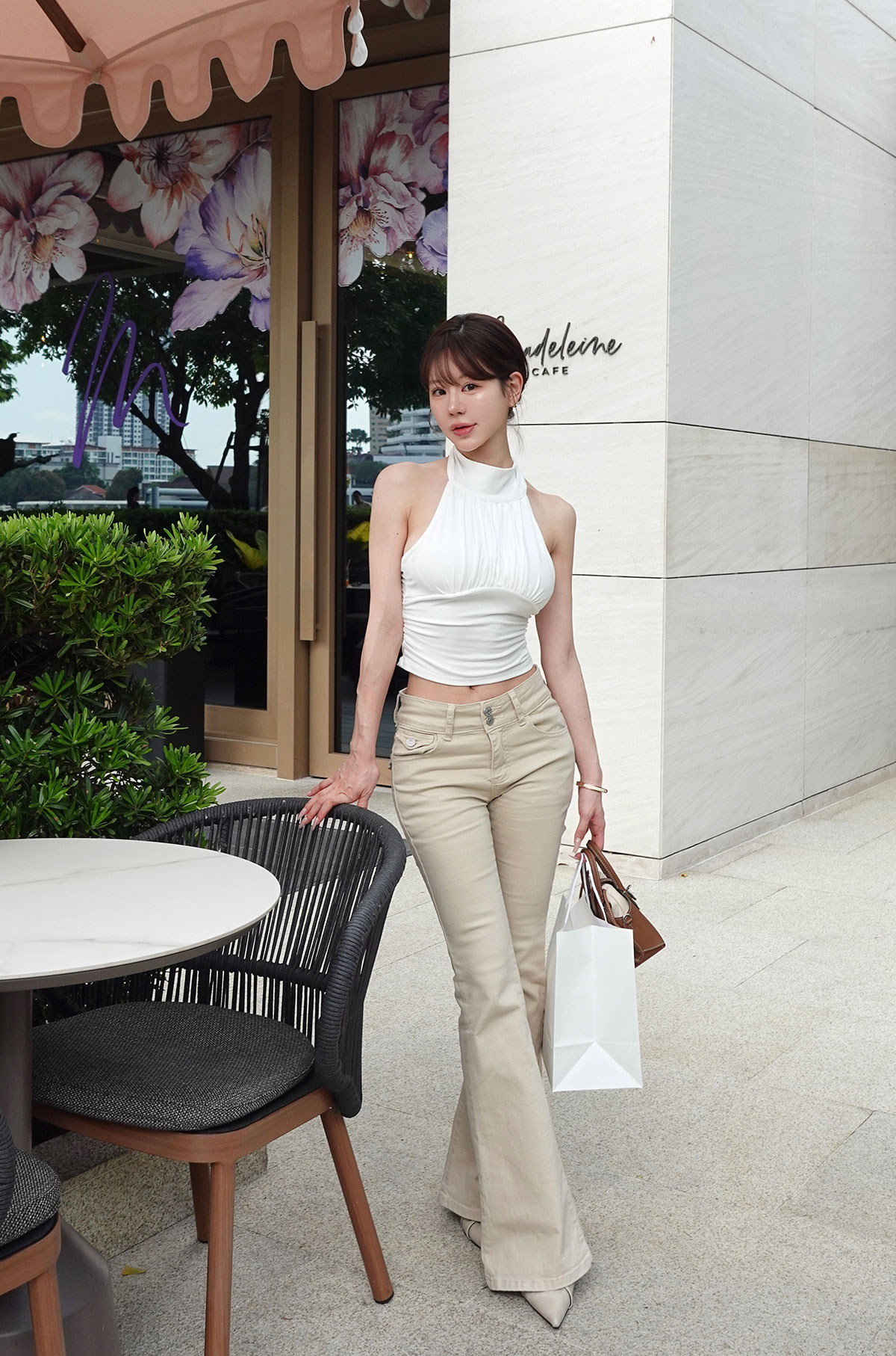 ���� ���åץ���ۥ륿��top ���顼:�֥�å����ۥ磻�ȡ����졼����