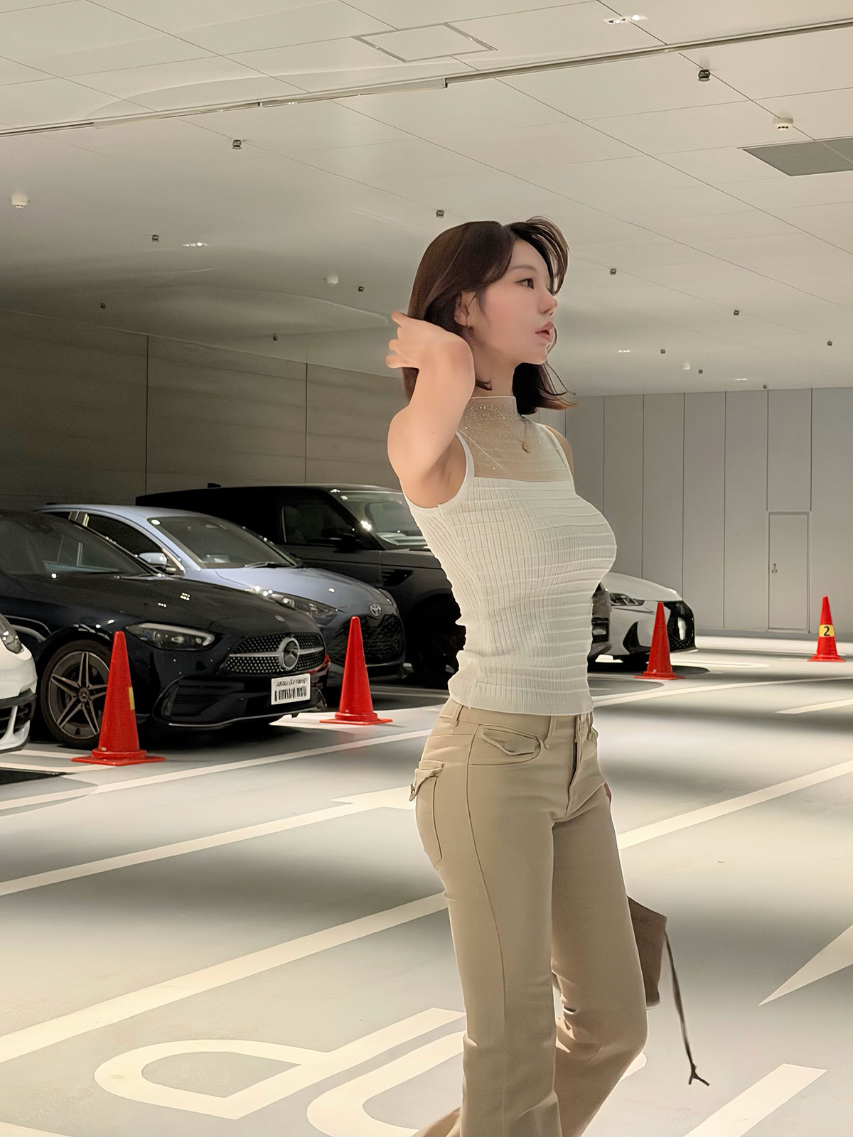 ���� Glint�������ӥ��塼top ���顼:�֥�å����ۥ磻�ȡ��饤�ȥԥ�