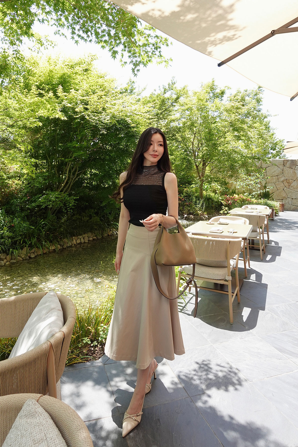 ���� Glint�������ӥ��塼top ���顼:�֥�å����ۥ磻�ȡ��饤�ȥԥ�