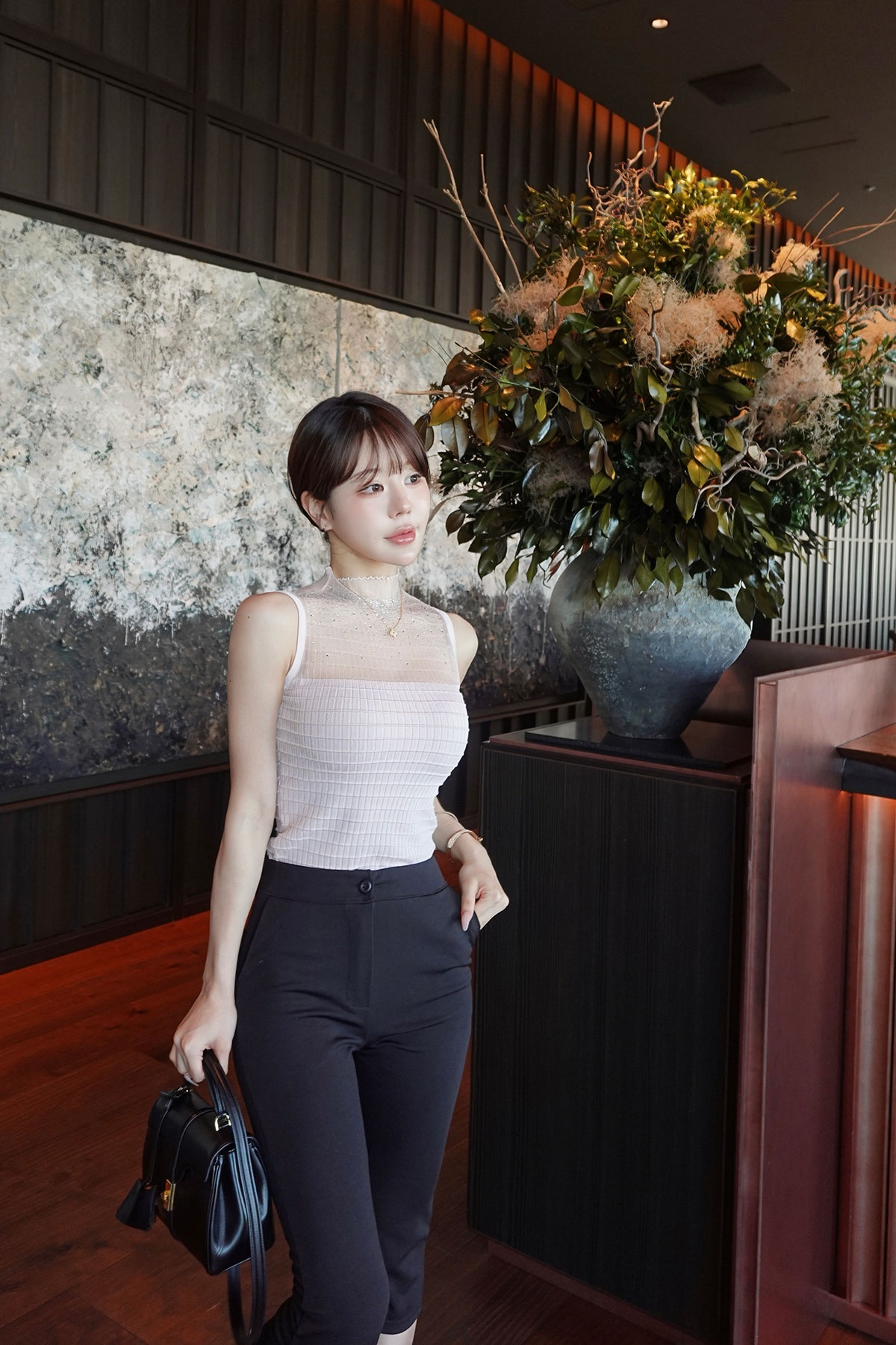 ���� Glint�������ӥ��塼top ���顼:�֥�å����ۥ磻�ȡ��饤�ȥԥ�