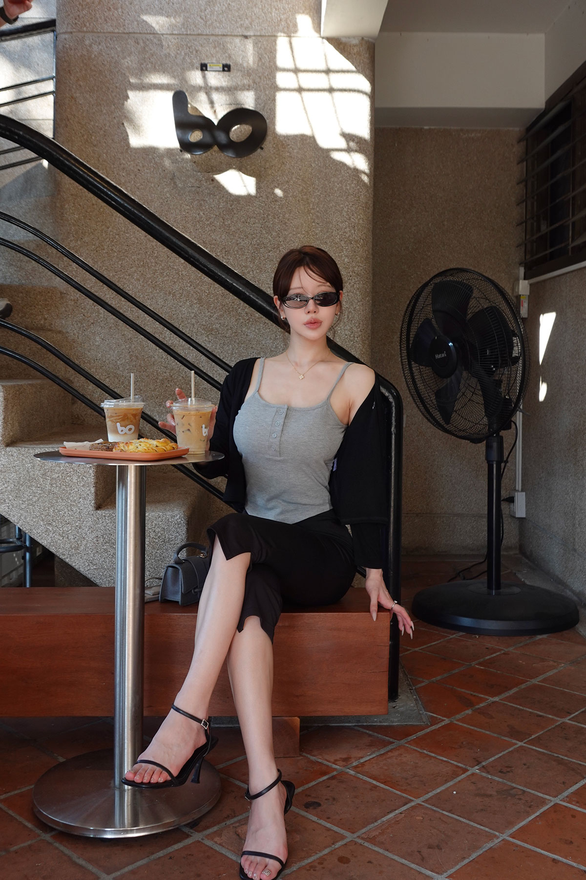 ���� Henley���åץ��󥭥�ߥ����� ���顼:�֥�å������졼���ۥ磻��