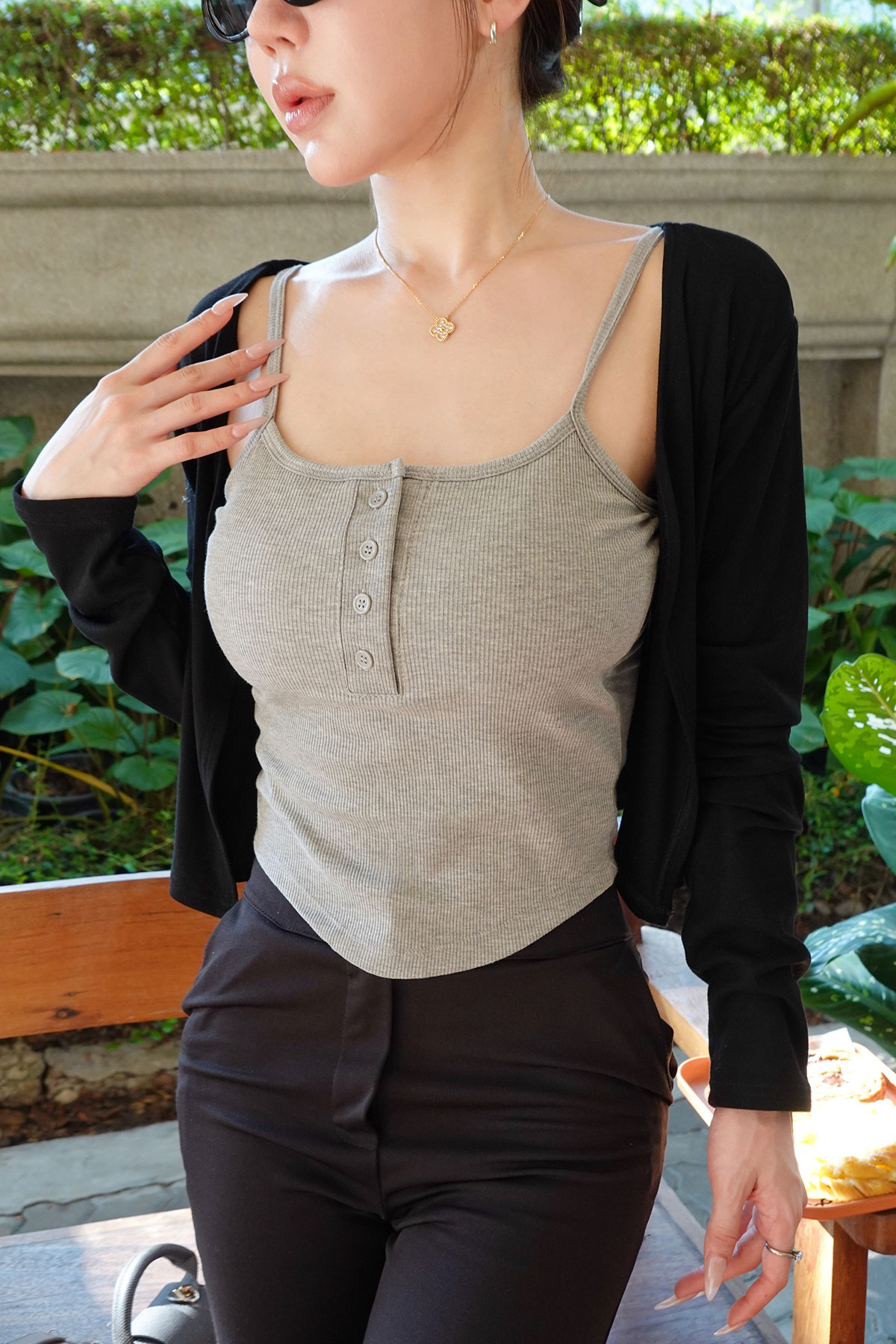 ���� Henley���åץ��󥭥�ߥ����� ���顼:�֥�å������졼���ۥ磻��