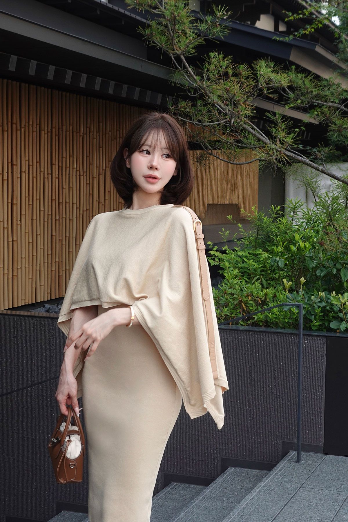 ���� Etoffe Belt Cape ops ���顼:�֥�å����饤�ȥ١�����
