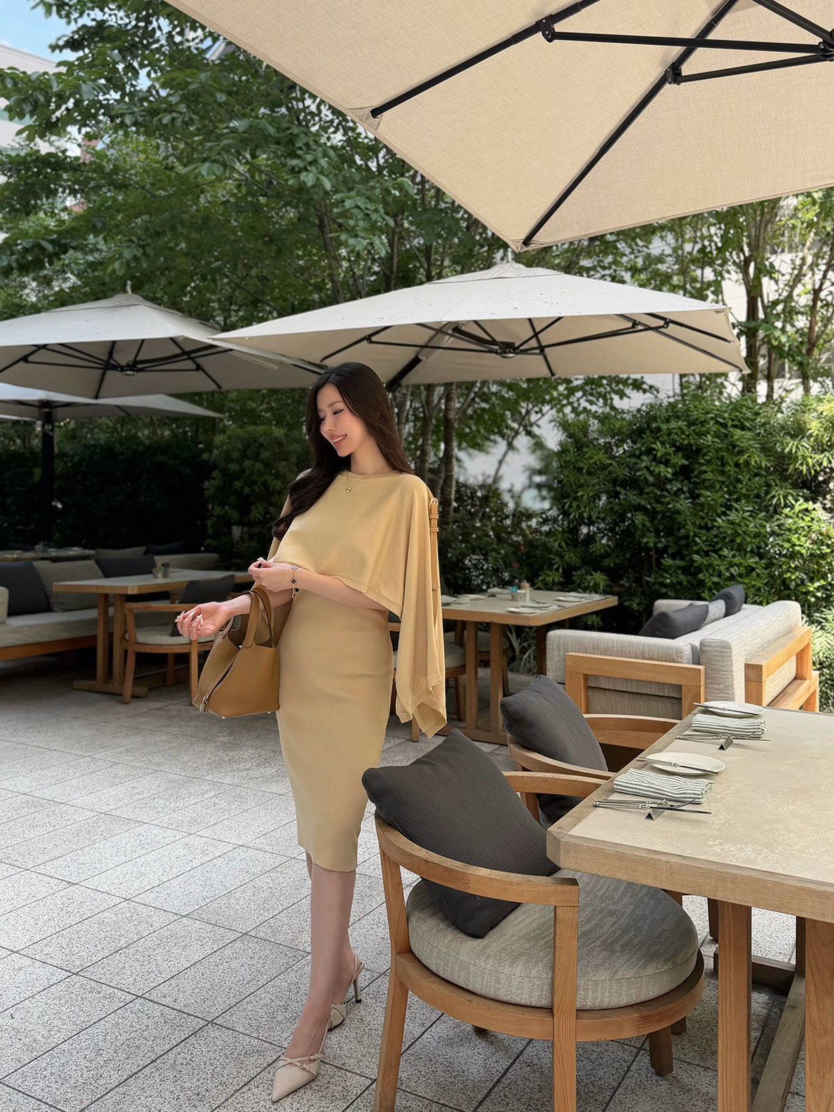 ���� Etoffe Belt Cape ops ���顼:�֥�å����饤�ȥ١�����
