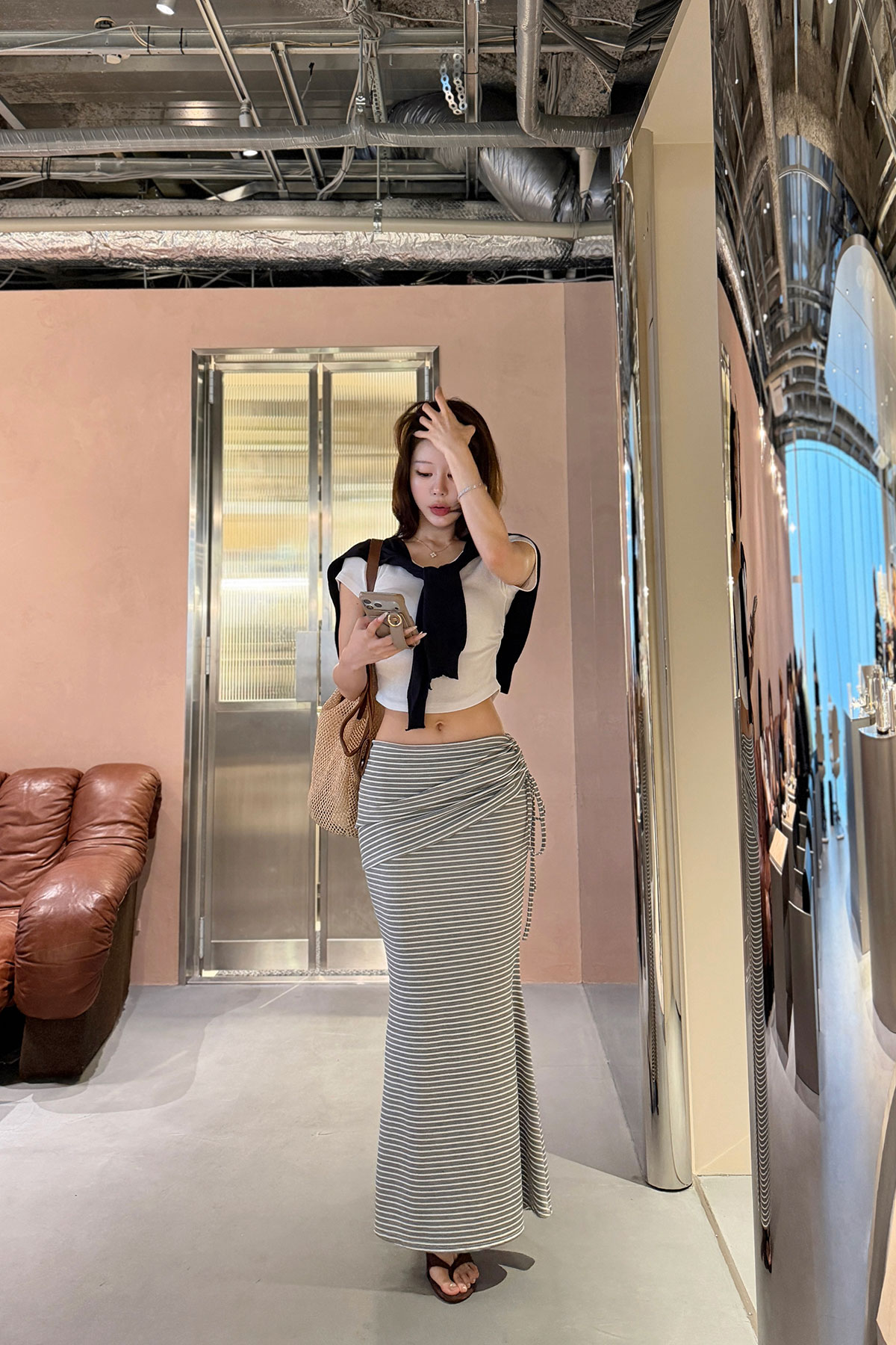 ���� �饦��ɥإ८�㥶�������T ���顼:�֥�å����ۥ磻�ȡ����졼