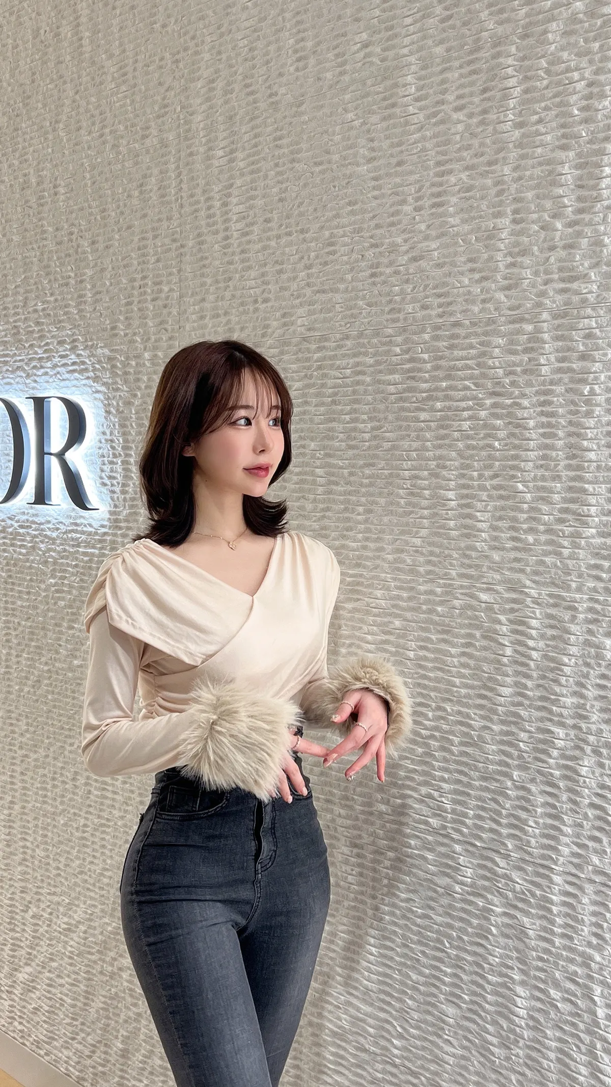 韓国ファッションセレクトショップ Qung