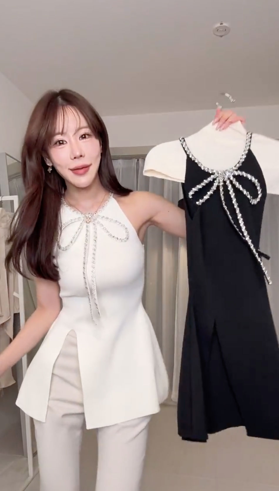 【新品未使用】QUNG クン リュールribbonホルターtop ブラック クン リュールribbonホルターtop カラー:ブラック
