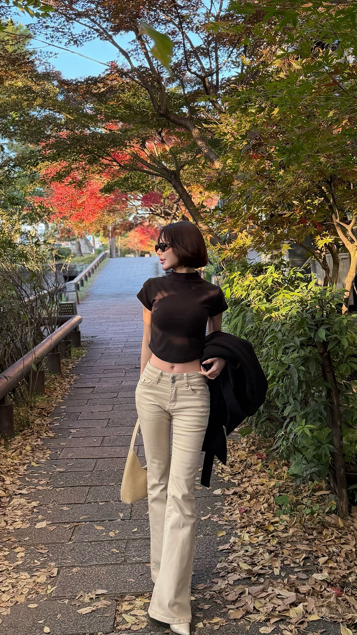 �����饤���̡��ɥȡ���ǥ˥� ���顼: �ۥ磻�ȡ��١�����