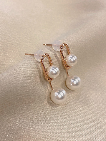 クアラントット　ピアス　Signorina シニョリーナ　& 双子パール　ピアス angelanet01_1119
