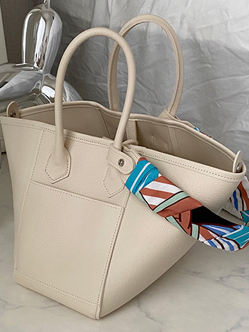 クン キュービックカスタマイズバッグ カラー: