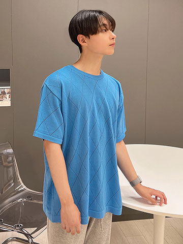 最新トレンドファッションアイテムは、QUNG(クン)でどうぞ！
